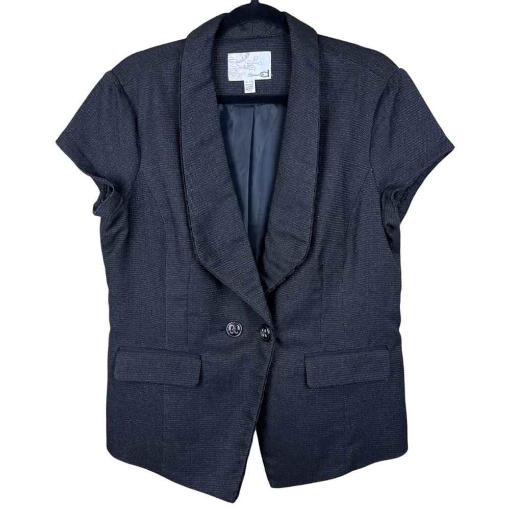 Dynamite Black Short Sleeve Blazer, Shawl Collar, Size XL